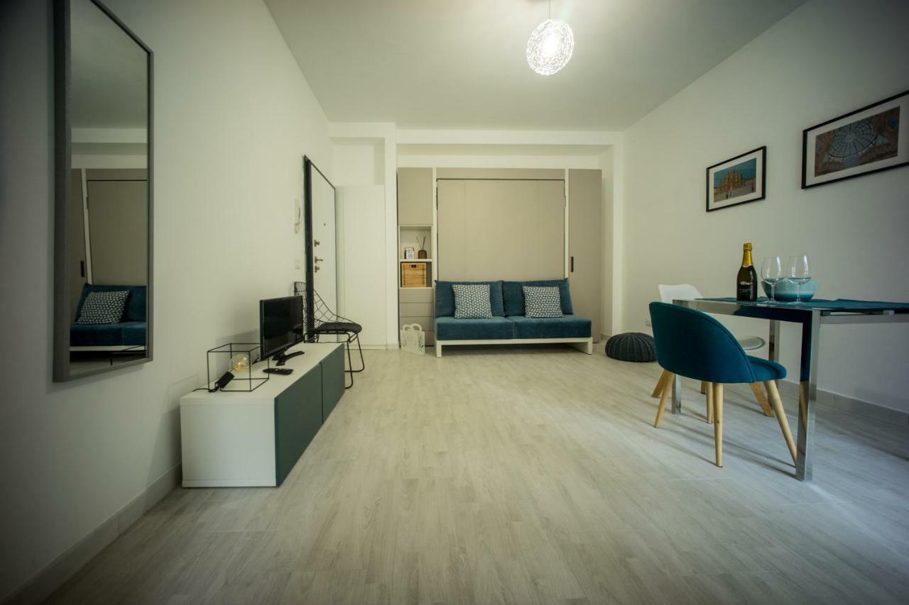 Clever House ميلان المظهر الخارجي الصورة